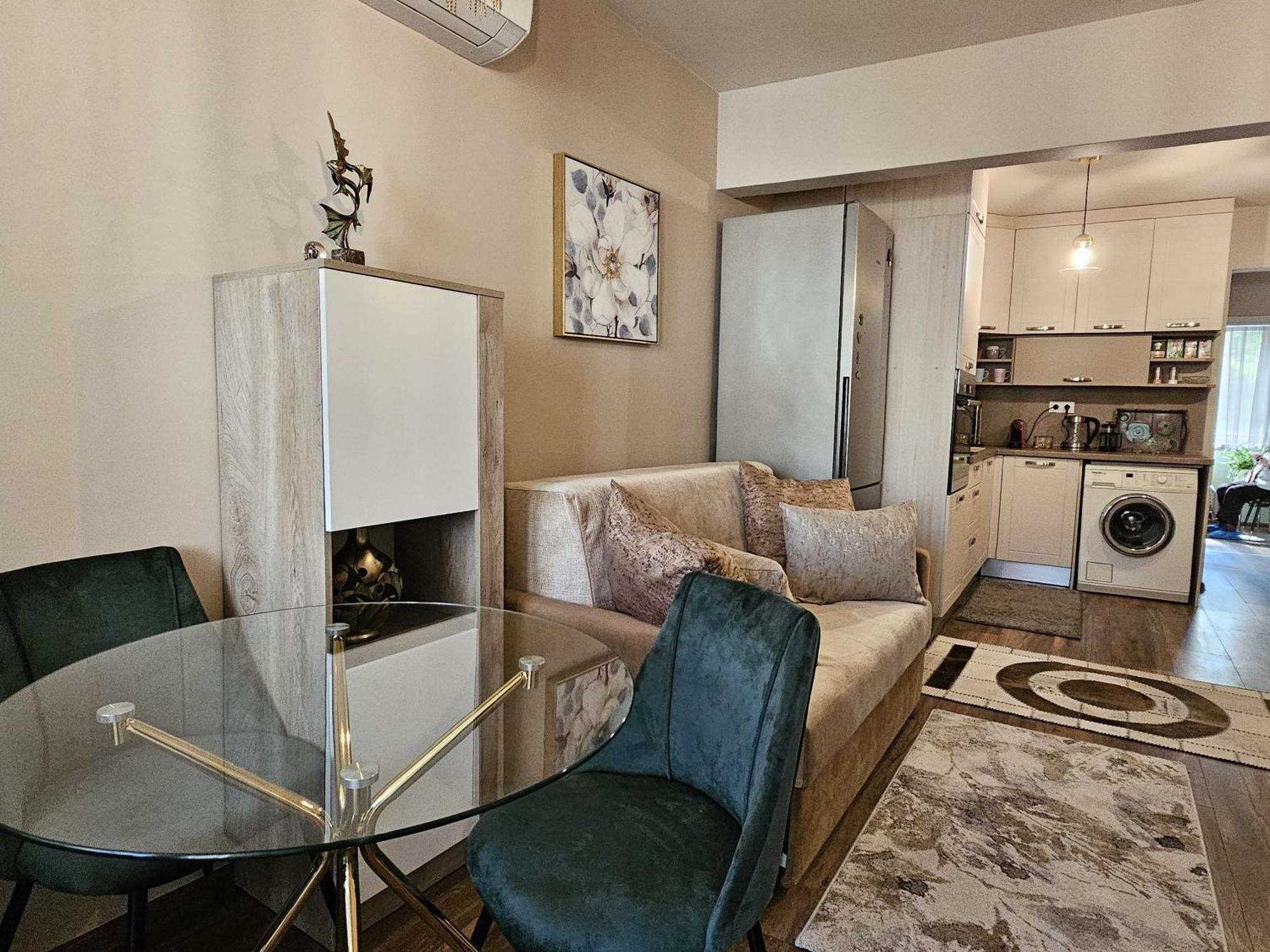 Bright Inn - Holiday & Business Apartment Sofia Luaran gambar