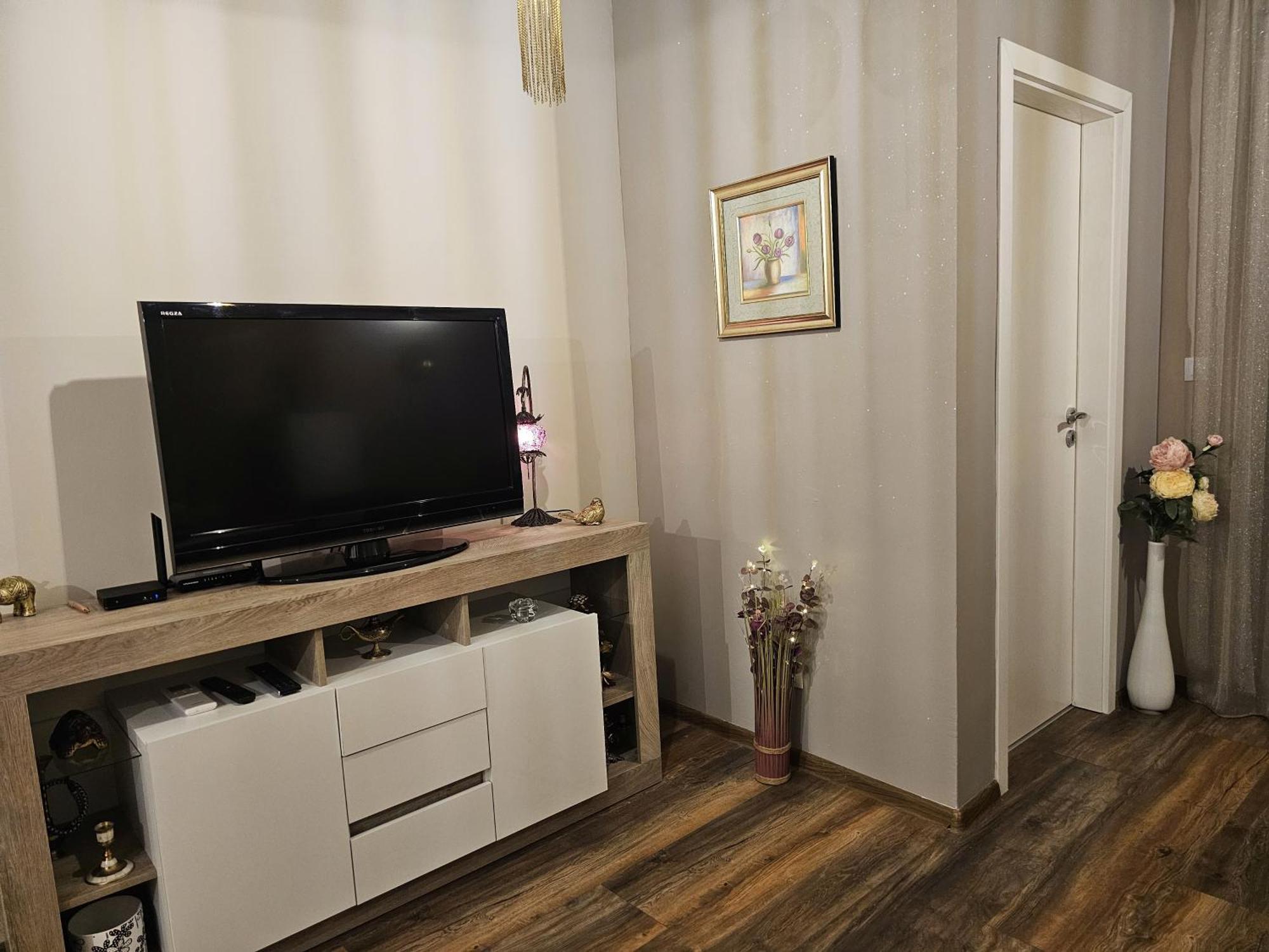 Bright Inn - Holiday & Business Apartment Sofia Luaran gambar
