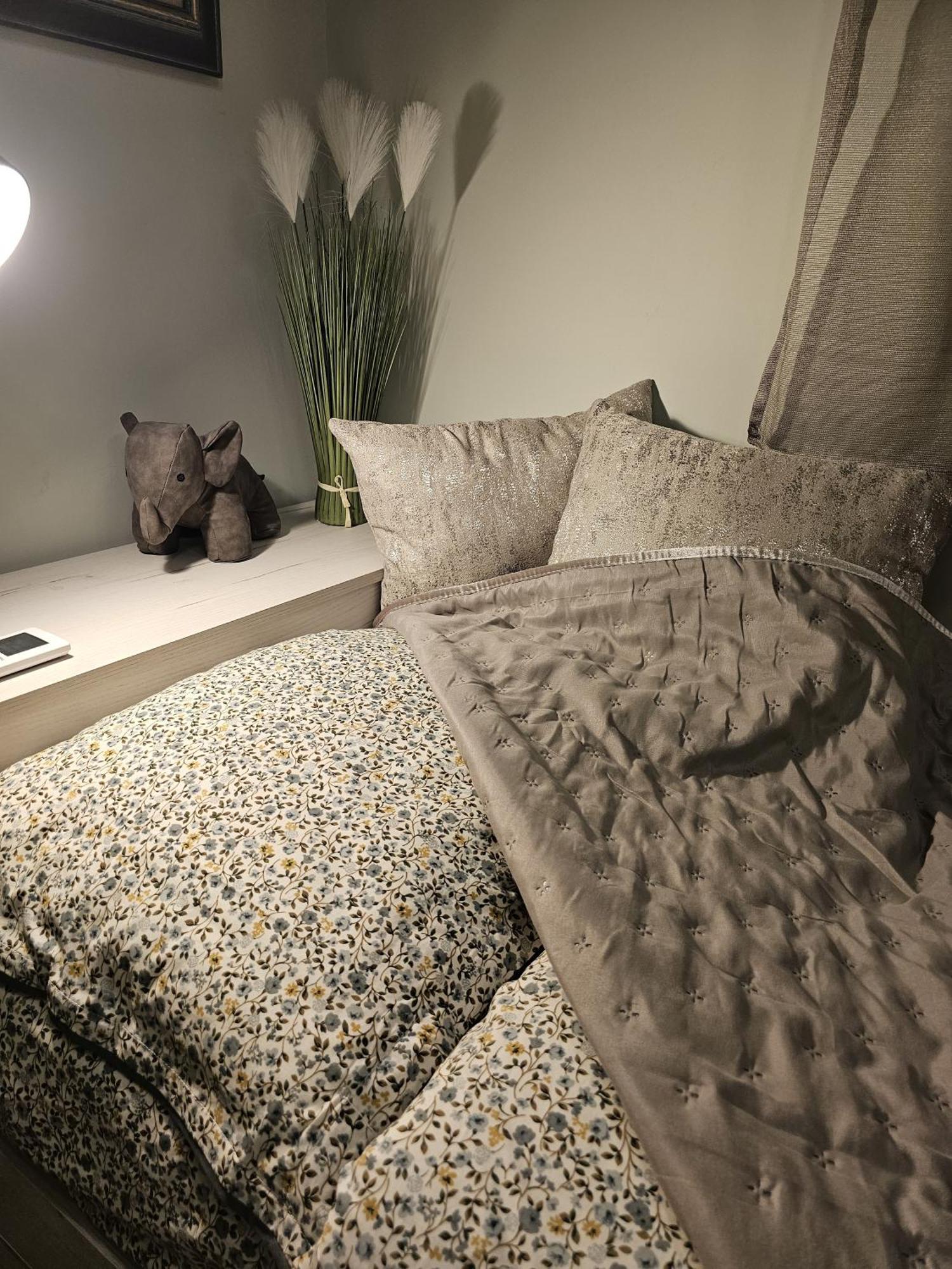 Bright Inn - Holiday & Business Apartment Sofia Luaran gambar