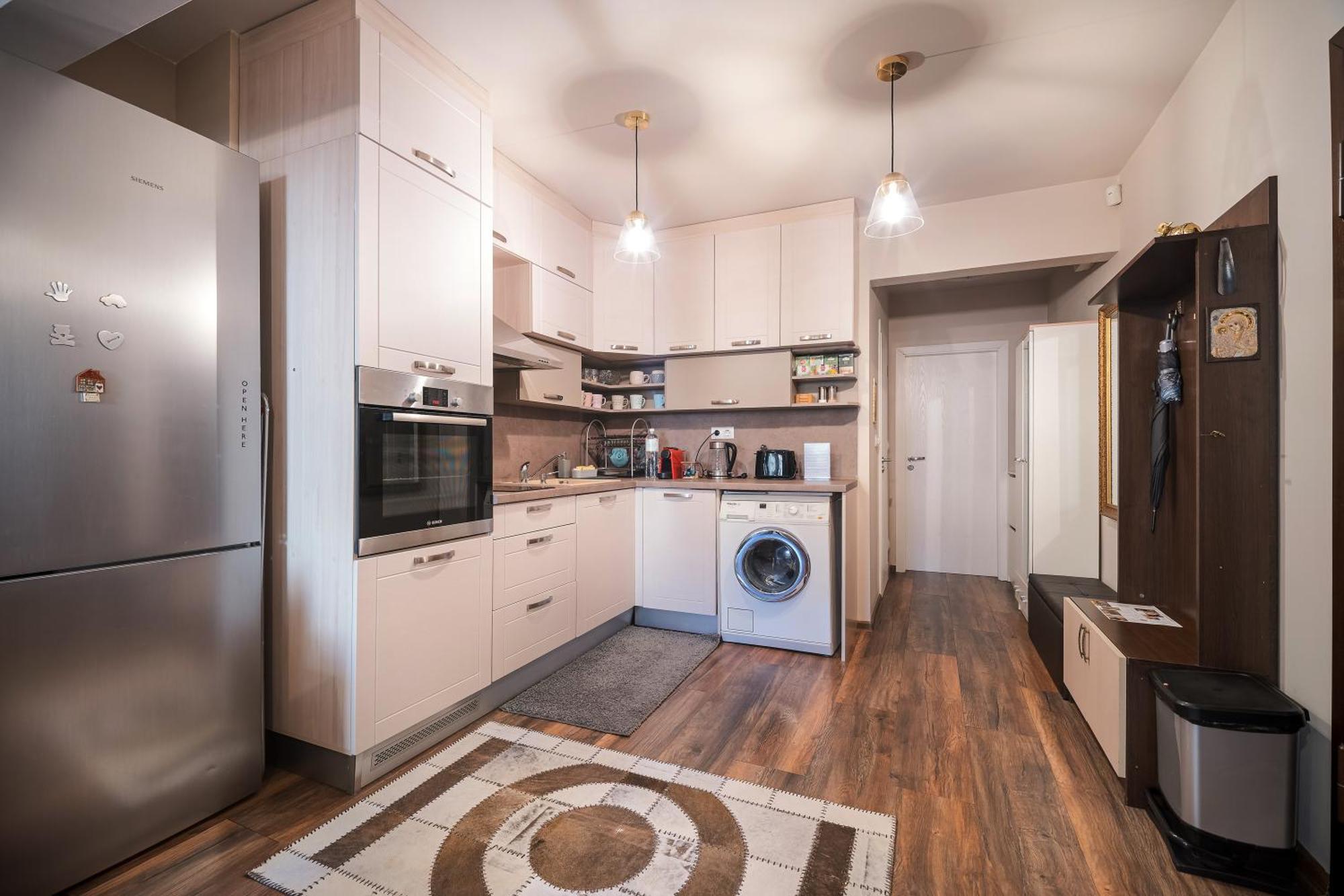 Bright Inn - Holiday & Business Apartment Sofia Luaran gambar